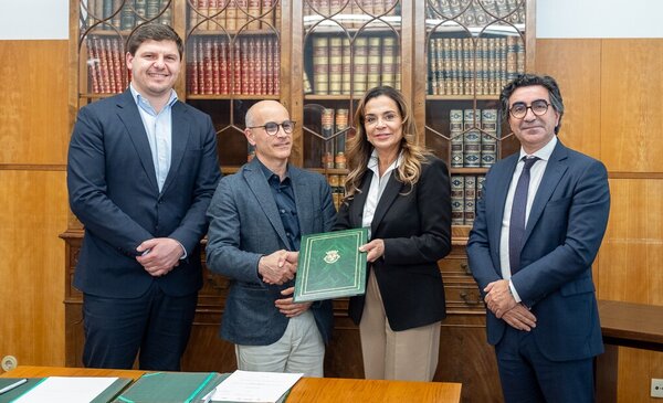 Autarquia reforca ligacao ao ensino superior