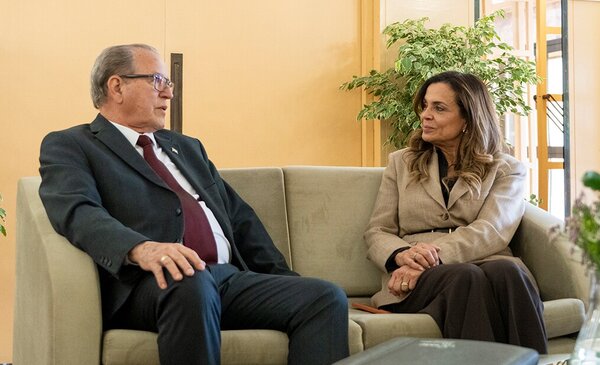 Embaixador de Cuba visita Matosinhos