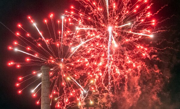 Fogo de Artificio ilumina Senhora da Hora