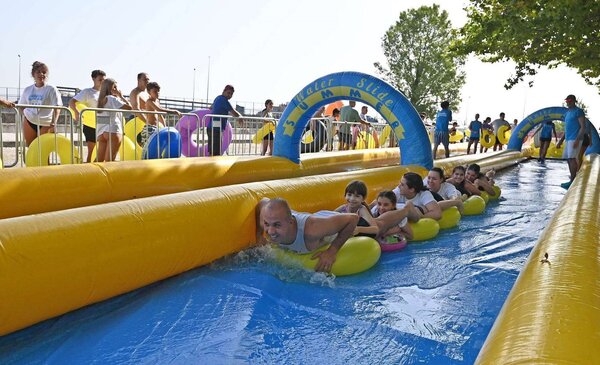 Water Slide Summer ja arrancou