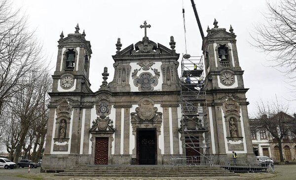 Restauro na Igreja de Matosinhos