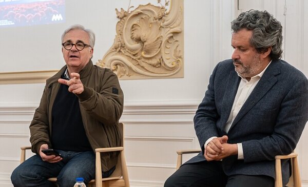 “Moontosinhos” dedicado aos 50 anos da revolucao