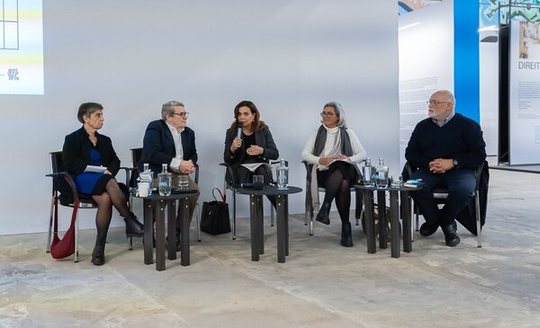 Politicas e Modelos Sociais e Espaciais de Habitacao