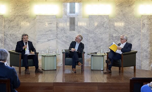 Livro “Matosinhos. O fogo dos Bonecos”