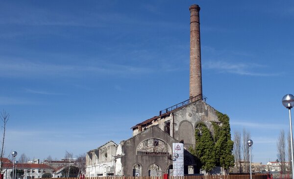 Reabilitacao e Exploracao do Edificio Efanor