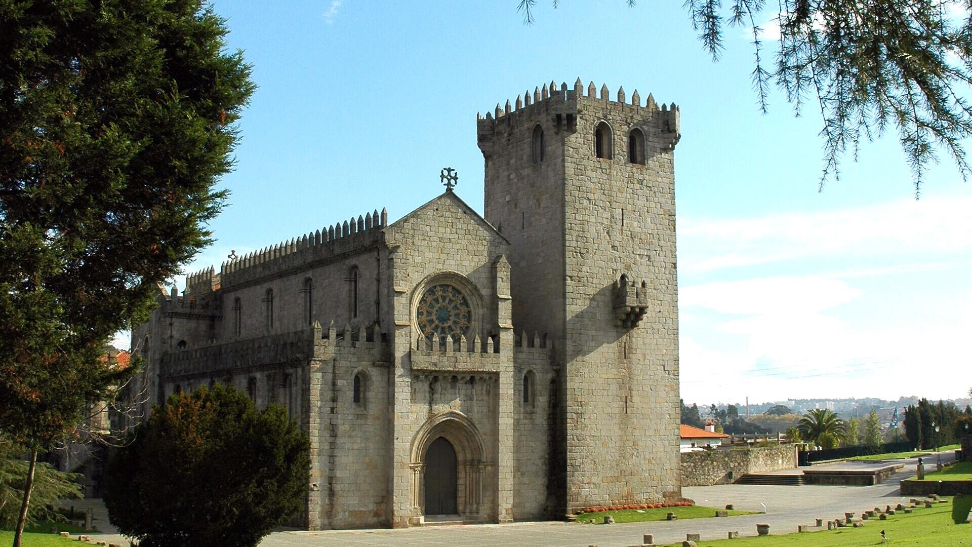 Mosteiro de Leça do Balio