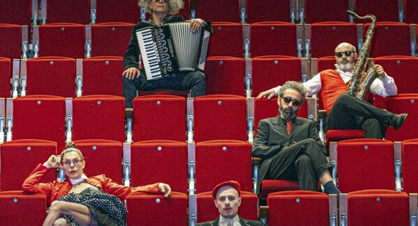 dest_cabare_constantino