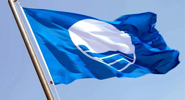 dest_hastear_bandeira_azul