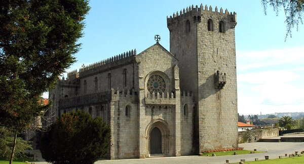 dest_mosteiro_leca_balio