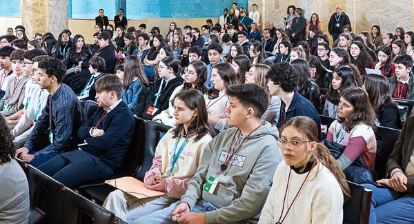 dest_parlamento_jovem