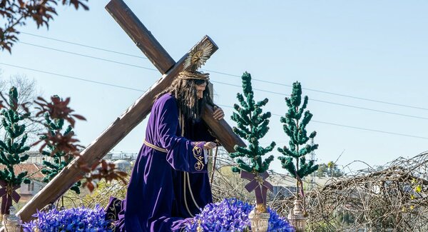 dest_procissao_leca_balio