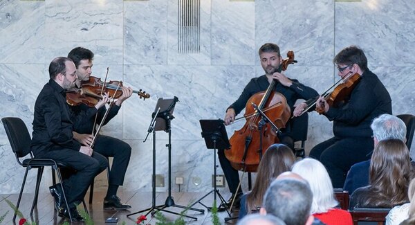 dest_quarteto_cordas_25abril